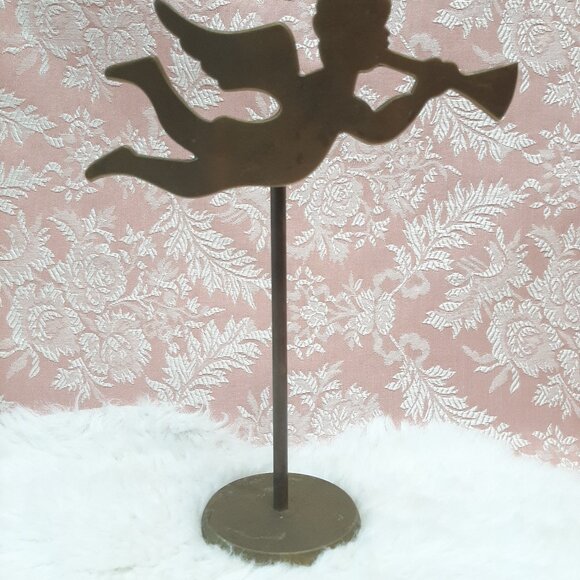 Vintage Brass Cherubs Candlesticks - Picture 2 of 8